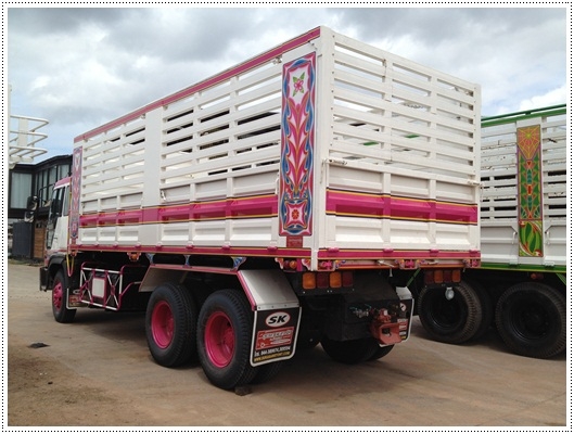ขาย HINO PROFIA เครื่อง P11C 320  แรงม้าระบบน้ำมัน เครื่องดีคัชซีสวย กระบะคอกสูง รถเหมือนใหม่ป้ายแดง กระบะ ยาว 6.00 เมตร กว้าง 2.50 เมตร สูง 2.20 เมตร รถสวยๆมากต้อนรับปีใหม่ราคาไม่แพง