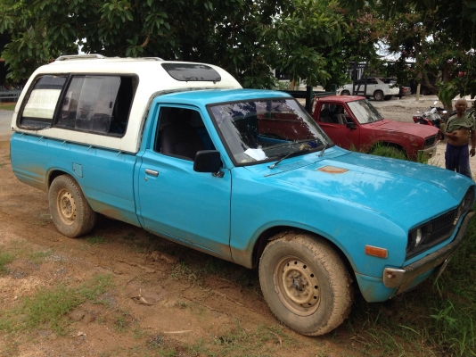 ขาย DATSUN ช้างเหยียบ สีแดง เครื่องดีเซล ทะเบียนตรง