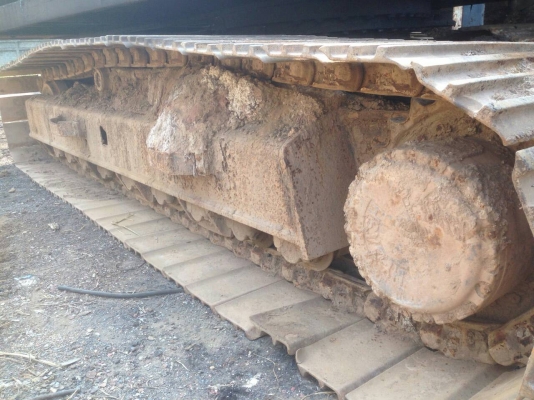 ขาย HYUUNDAI ROBEX2001 สภาพสวยพร้อมใช้ ราค่อรองได้ติดต่อได้ที่คุณ อ๊อฟ พิจิตร 086-737-9991