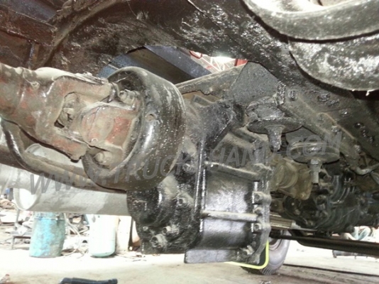 รถบรรทุก 10 ล้อ ดัมพ์ ยี่ห้อ ISUZU ROCKY  2 เพลาดั๊ม กระบะมิเนียม