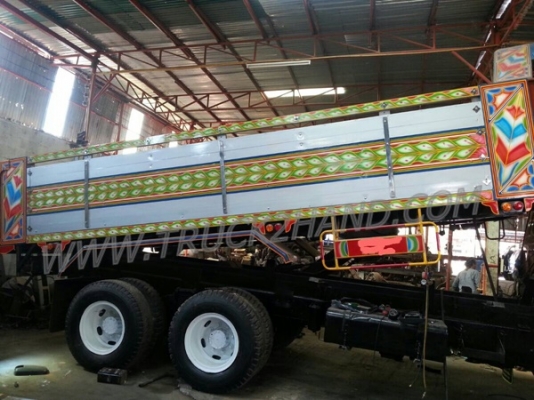 รถบรรทุก 10 ล้อ ดัมพ์ ยี่ห้อ ISUZU ROCKY  2 เพลาดั๊ม กระบะมิเนียม