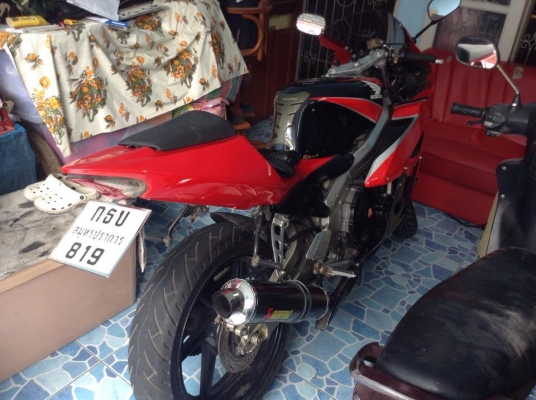 ขายครับ CBR 400.cc. จดทะเบียนปี. 93 ทะเบียนแท้ครับโอนได้ทุกขนส่ง เครื่องแน่นๆ เกียรดี สีสวย พร้อมใช้ วิ่งไกลสบายพร้อมออกทริป ปล่อยมือขับสบาย ไม่ต้องกลัวด่านครับ ผ่านฉลุย. ราคาแค่ 69000. ครับ กอล์ฟครับ. 085-359-4089 ดูรถ สายไหมวงศกรครับ