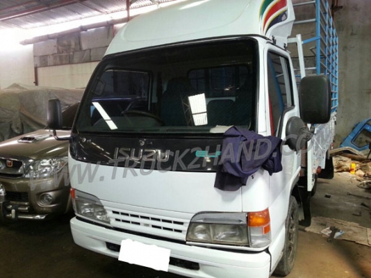 NKR 66 E 4ล้อไม่ติดเวลา ช่วงล่างยัด6ล้อได้  เครื่องดี แชชซีสวย