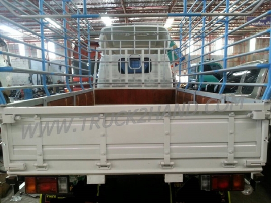 NKR 66 E 4ล้อไม่ติดเวลา ช่วงล่างยัด6ล้อได้  เครื่องดี แชชซีสวย