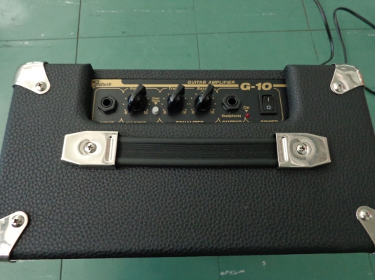 แอมป์กีต้าร์ พร้อมแท็ปกีต้าโปร่ง