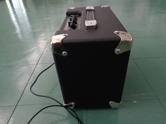 แอมป์กีต้าร์ พร้อมแท็ปกีต้าโปร่ง