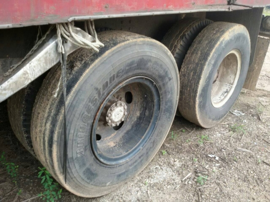 10ล้อเพลาเดียว 195 แรงFL3HNKA รถสวยห้างแท้ มีระบบลาก เกียร์ฟุลเลอร์