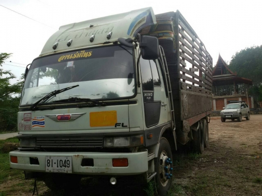 10ล้อเพลาเดียว 195 แรงFL3HNKA รถสวยห้างแท้ มีระบบลาก เกียร์ฟุลเลอร์