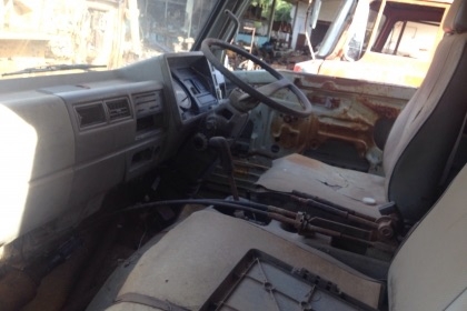 HINO FC 2W 120 HP WO4D หกล้อดั๊มพ์ ซุปเปอร์เสี่ย เครื่องดีเกียร์ดี หัวเก๋งไม่ผุภายในคอนโซลอยู่ครบ ช่วงล่างใหญ่คัชซีมีดามตรงกลางทั้งสองฝั่ง ยาง 8.25 ขอบ 16 เอกสารเล่มทะเบียนชุดโอนครบพร้อม ราคาต่อรองได้ครับ HINO FC 2W 120 HP WO4D หกล้อดั๊มพ์ ซุปเปอร์เสี่ย เครื่องดีเกียร์ดี หัวเก๋งไม่ผุภายในคอนโซลอยู่ครบ ช่วงล่างใหญ่คัชซีมีดามตรงกลางทั้งสองฝั่ง ยาง 8.25 ขอบ 16 เอกสารเล่มทะเบียนชุดโอนครบพร้อม ราคาต่อรองได้ครับ