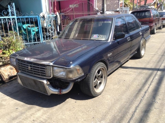 ขายครับ. Toyota. Crown. ปี 92 1j bo. เครื่องสดเพิ่งวาง. ท่อเลสยกเส้น ไฟท้ายตัวนอก โบออฟบิสแท้ ล้อแท้ แยกชิ้น เฟืองท้ายเต็ด แกสหัวฉีด ท่ออินเตอดัดทราย พวงมาลัยซิ่ง ภายในเดิมๆ เบาะโซฟาสวยๆ แอรหนาว พร้อมใช้ วิ่งไกลสบาย ราคานี้ของก็คุ้มแล้ว. 89000 กอล์ฟครับ 0