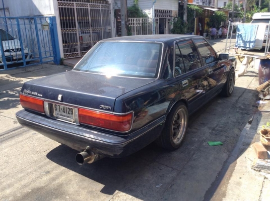 ขายครับ. Toyota. Crown. ปี 92 1j bo. เครื่องสดเพิ่งวาง. ท่อเลสยกเส้น ไฟท้ายตัวนอก โบออฟบิสแท้ ล้อแท้ แยกชิ้น เฟืองท้ายเต็ด แกสหัวฉีด ท่ออินเตอดัดทราย พวงมาลัยซิ่ง ภายในเดิมๆ เบาะโซฟาสวยๆ แอรหนาว พร้อมใช้ วิ่งไกลสบาย ราคานี้ของก็คุ้มแล้ว. 89000 กอล์ฟครับ 0