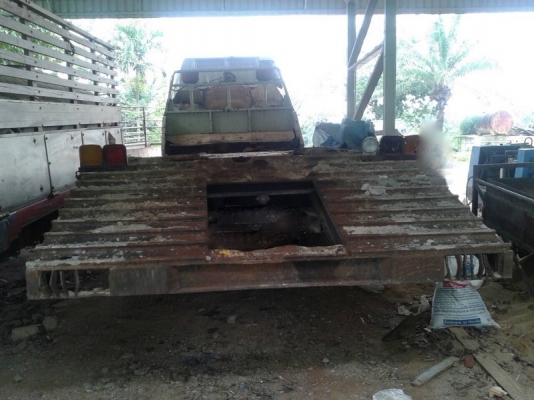 รถฮีโน่ 10 ล้อ ท้ายลาด 220 แรงม้า. ปี 36  สนใจติดต่อ 081 - 6079515