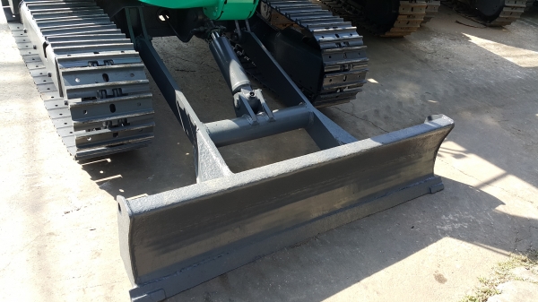 รถขุด KOMATSU รุ่น PC30R-8- นำเข้าจากญี่ปุ่น แทร็กเหล็กสวย รถขุด KOMATSU รุ่น PC30R-8- นำเข้าจากญี่ปุ่น แทร็กเหล็กสวย