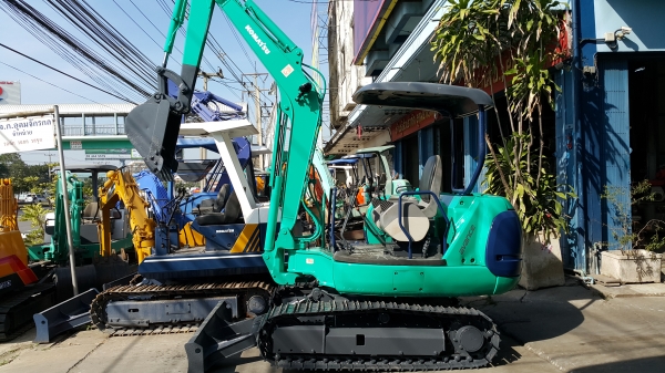 รถขุด KOMATSU รุ่น PC30R-8- นำเข้าจากญี่ปุ่น แทร็กเหล็กสวย รถขุด KOMATSU รุ่น PC30R-8- นำเข้าจากญี่ปุ่น แทร็กเหล็กสวย