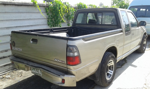 ขายอีซูซุ ดราก้อนอาย 3.0 ปี2001 ราคา167000 ขายอีซูซุ ดราก้อนอาย 3.0 ปี2001 ราคา167000