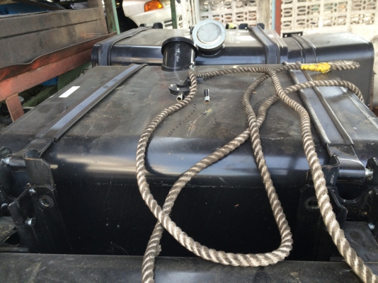 ขายถังน้ำมันเก่า สภาพใหม่เหมือนไม่เคยใช้งาน นำเข้าจากญี่ปุ่น