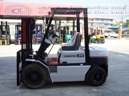 ขาย รถโฟล์คลิฟท์ KOMATSU รุ่น FD25-11