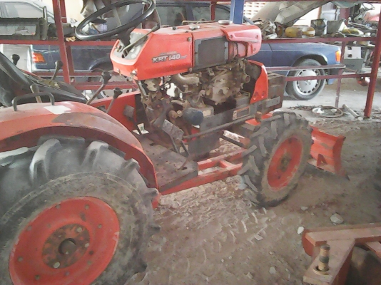ขาย KUBOTA KRT140 พร้อมใช้ ดันหน้าผาน3 ลดราคาส่งท้ายปี
