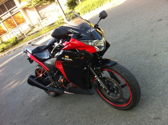 ปรับราคา!! ขาย cbr250i ปี2011 ราคา 67000 บาท ต่อรองได้
