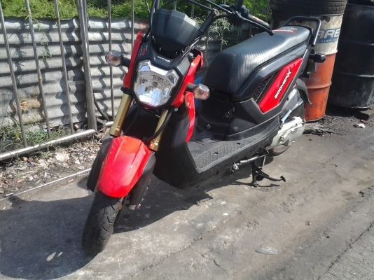ขาย honda zoo mer-x สีแดง มีเอกสารครบ 28,000บาท