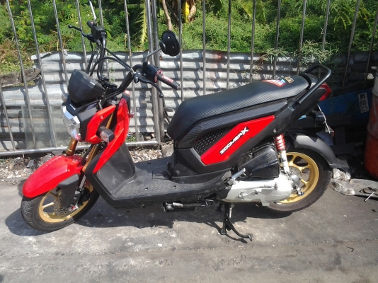 ขาย honda zoo mer-x สีแดง มีเอกสารครบ 28,000บาท