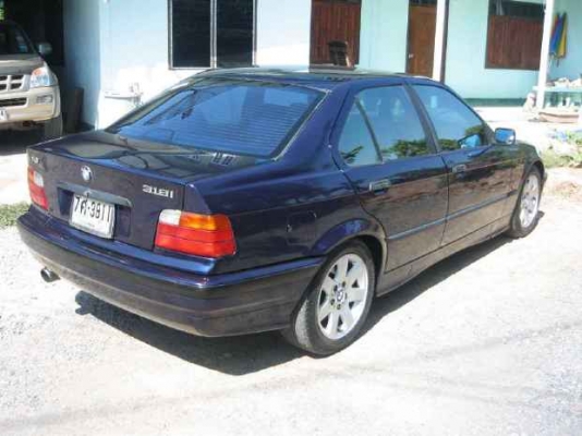 ขาย BMW 318iA (4Dr) ปี 1995 เครื่อง E36 โฉม นกแก้ว สีน้ำเงิน ติด NGV ขาย BMW 318iA (4Dr) ปี 1995 เครื่อง E36 โฉม นกแก้ว สีน้ำเงิน ติด NGV