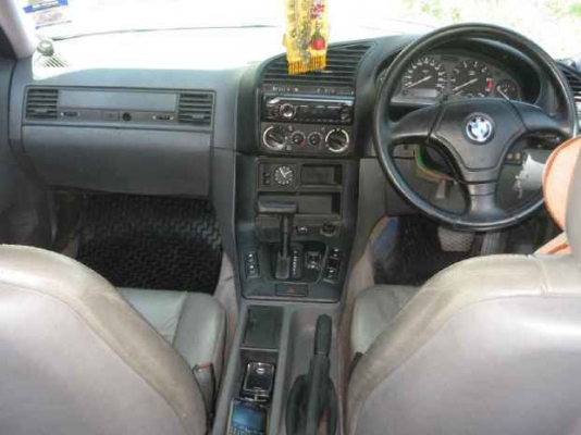 ขาย BMW 318iA (4Dr) ปี 1995 เครื่อง E36 โฉม นกแก้ว สีน้ำเงิน ติด NGV ขาย BMW 318iA (4Dr) ปี 1995 เครื่อง E36 โฉม นกแก้ว สีน้ำเงิน ติด NGV