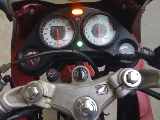 ด่วน CBR 150 R เครื่องดี สตาร์ทมือ