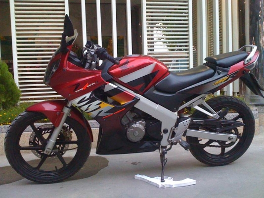 ด่วน CBR 150 R เครื่องดี สตาร์ทมือ