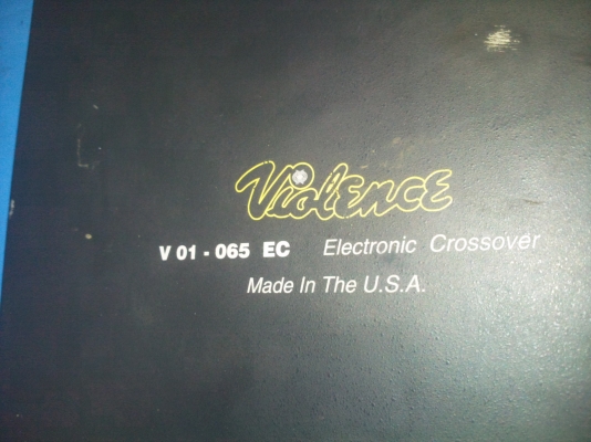 ขาย ครอสโอเวอร์ violence ของusa