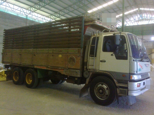 HINO FL3H 195 เเรงม้า รถล่องเพลาเดียว ยางเรเดียลใหม่10เส้น ทะเบียนเต็ม HINO FL3H 195 เเรงม้า รถล่องเพลาเดียว ยางเรเดียลใหม่10เส้น ทะเบียนเต็ม