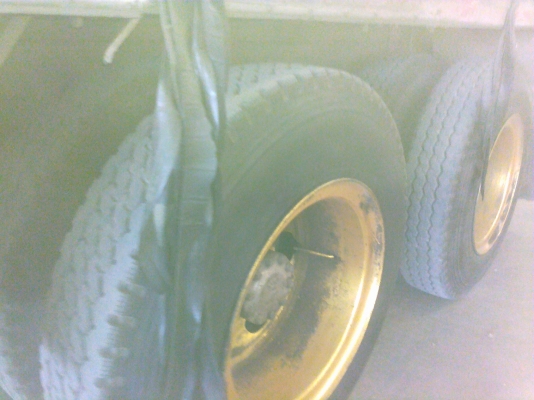 HINO FL3H 195 เเรงม้า รถล่องเพลาเดียว ยางเรเดียลใหม่10เส้น ทะเบียนเต็ม HINO FL3H 195 เเรงม้า รถล่องเพลาเดียว ยางเรเดียลใหม่10เส้น ทะเบียนเต็ม