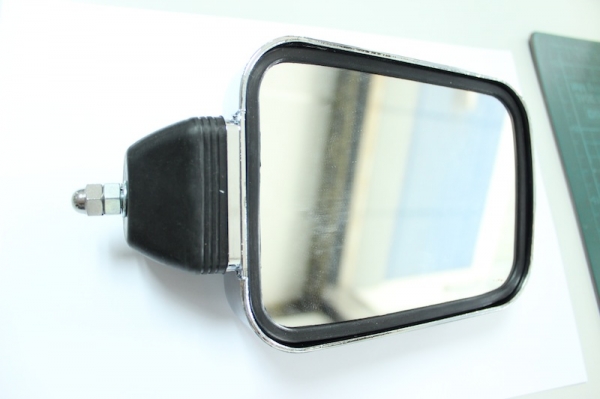 กระจกแต่งรถ พร้อมขายึด