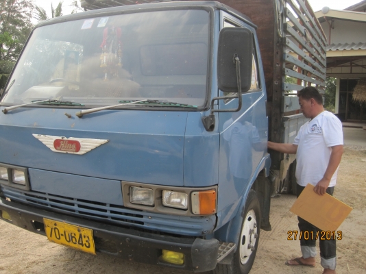 ขายรถบรรทุก6ล้อ ISUZU NPR 135แรง รถประกอบ ยาว5เมตร และHINO FB รถห้างแท้ เอกสารพร้อมโอน