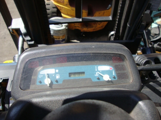 ขายรถโฟล์คลิฟท์ TOYOTA 7FD25 เครื่องยนต์ดีเซล เสาสูง 3 เมตร เกียร์ธรรมดา ยางตัน งา 1,070 มม.(มีหลายคันให้เลือก) ขายรถโฟล์คลิฟท์ TOYOTA 7FD25 เครื่องยนต์ดีเซล เสาสูง 3 เมตร เกียร์ธรรมดา ยางตัน งา 1,070 มม.(มีหลายคันให้เลือก)