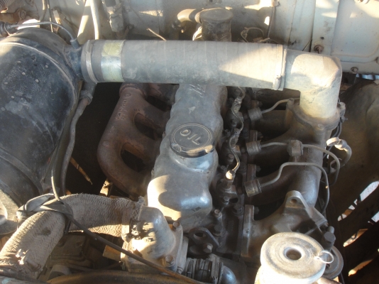 ขายรถบรรทุกสิบล้อหัวยาวมท้ายลาด 2 เพลา เครื่อง EH700