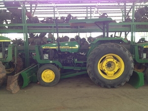 ขายรถไถจอนเดียร์ รุ่น 5130 สภาพใหม่มากราคาไม่แพงชัวโมงน้อยจอดไม่ได้ใช้งานมีหลายคันหลายรุ่น ขายรถไถจอนเดียร์ รุ่น 5130 สภาพใหม่มากราคาไม่แพงชัวโมงน้อยจอดไม่ได้ใช้งานมีหลายคันหลายรุ่น