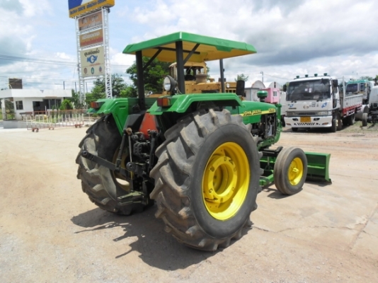 ขายรถไถจอนเดียร์ รุ่น 5130 สภาพใหม่มากราคาไม่แพงชัวโมงน้อยจอดไม่ได้ใช้งานมีหลายคันหลายรุ่น ขายรถไถจอนเดียร์ รุ่น 5130 สภาพใหม่มากราคาไม่แพงชัวโมงน้อยจอดไม่ได้ใช้งานมีหลายคันหลายรุ่น