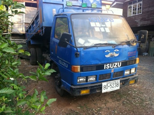 ขายอ๊ซูซุ MRK 6ล้อ ดั๊ม ขายคู่ 2 คัน ราคา 580,000 บาท เจ้าของขายเอง