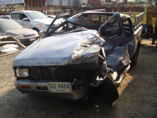 ขายรถนิสสันบิ๊กเอ็มแค็ป ขายรถนิสสันบิ๊กเอ็มแค็ป