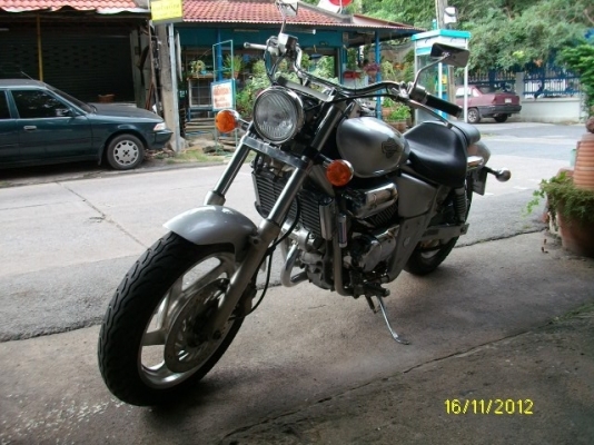 ขาย honda magna v25 250cc พร้อมโอนทะเบียน 65000บาท