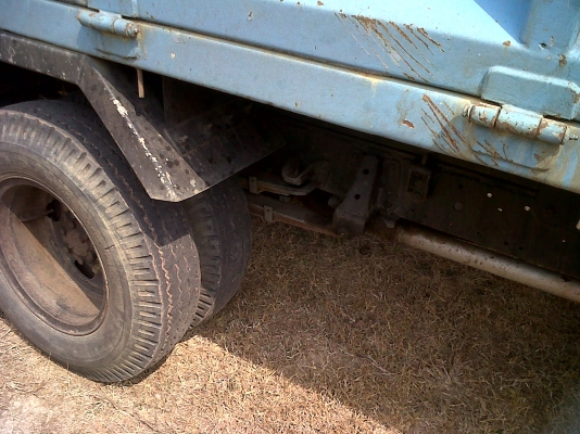 ขายรถหกล้อเล็กกะบะแบบยกได้ เครื่อง100แรง  4BC2  ยางพอใช้  รถทำงานทุกวัน