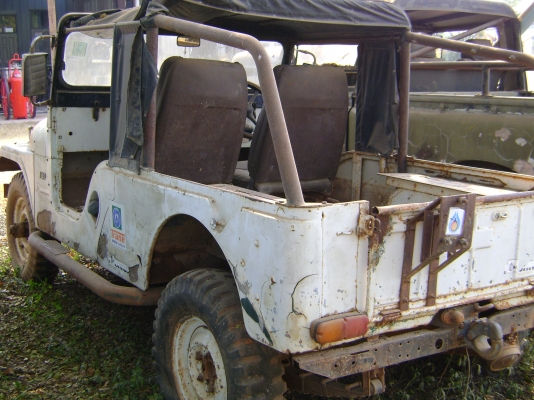 ขายรถ JEEP CJ 6 เครื่อง ISUZU C 190 สภาพเดิมมาๆ