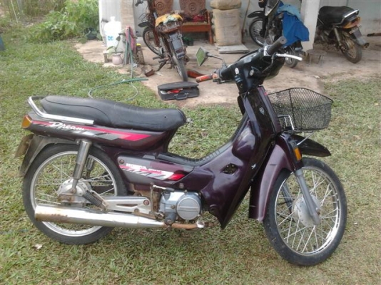 ++คลังรถฮอนด้าเก่าๆสำหรับพ่อค้าและนักปั้นมีหลายคัน++