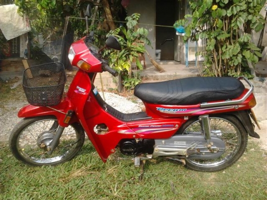 ++คลังรถฮอนด้าเก่าๆสำหรับพ่อค้าและนักปั้นมีหลายคัน++