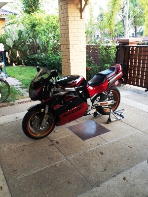 GSXR1100W Y1995 ทะเบียนแท้ครับ GSXR1100W Y1995 ทะเบียนแท้ครับ