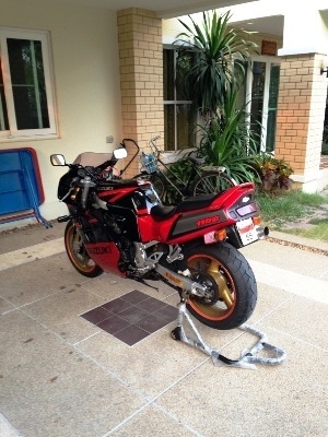 GSXR1100W Y1995 ทะเบียนแท้ครับ GSXR1100W Y1995 ทะเบียนแท้ครับ