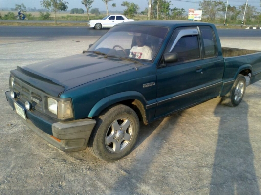 ขาย MAZDA CAB (B2500 เกียร์ตรง) ปี 96 พวงมาลัยเพาเวอร์ ล้อแม็กซ์ แอร์เย็น ห้องเครื่องเดิม ๆ ขายตามสภาพ 105,000