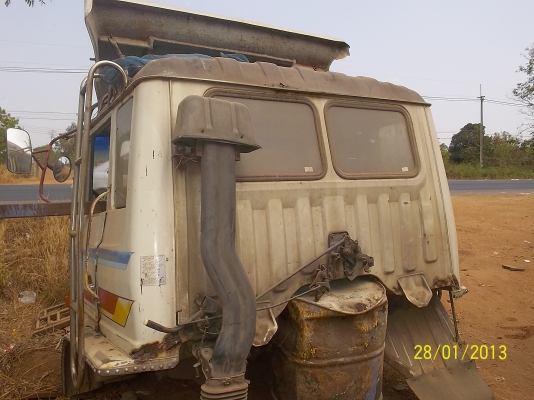 ขาย หัวเก๋งฮีโน่  F18  ถูกๆ    ราคา 60000 บาทอยู่ จ.ศรีสะเกษ