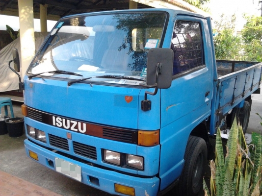 ขาย ISUZU 4JB1 กระบะบรรทุก ป้ายไม่ติดเวลา พร้อมใช้งาน
